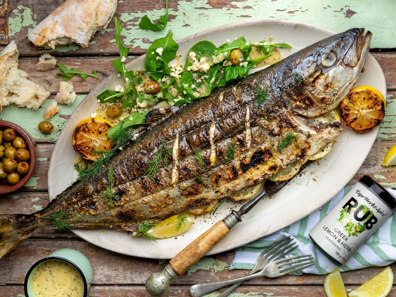 BRAAI WHOLE YELLOWTAIL WITH ROCKET SALAD & CREAMY GREEK DRESSING